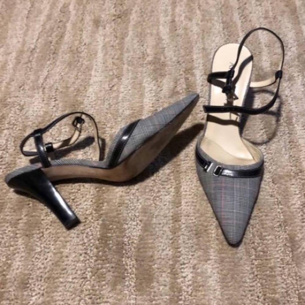Ladies heels size 8.5